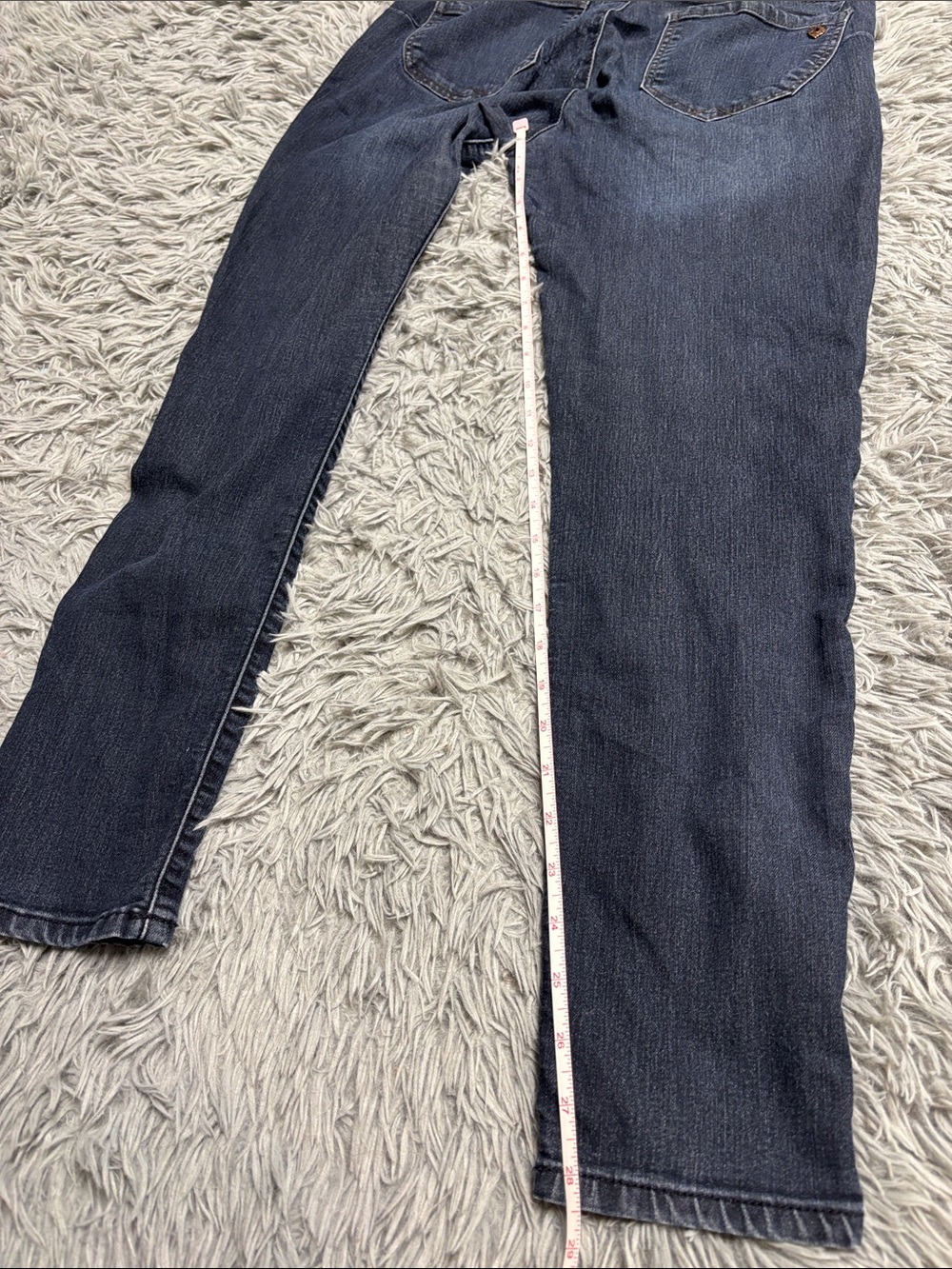 Democracy “Ab”solution Straight Leg Jeans - Picture 13 of 16